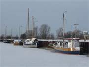 Einsam: Der Peenemnder Nordhafen bei bestem Winterwetter.