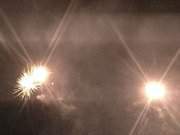 Mit hellem Licht ins neue Jahr: Feuerwerk am Klpinseer Strand.