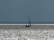 Segelboote bei ckeritz: Wassersport auf dem Achterwasser.